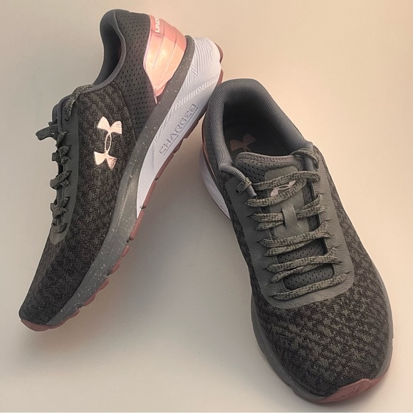 Under Armour Shoes Size Under Armor Black And Rose Gold Tennis Shoe